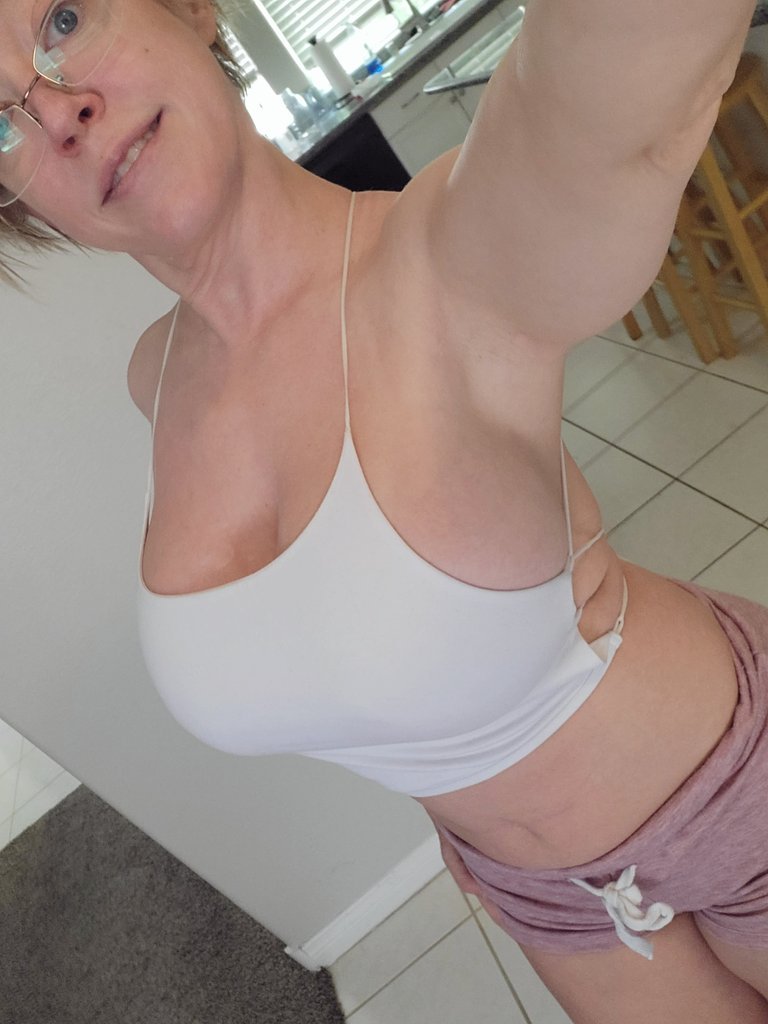 Tiddies on Show #MiUfeXMB