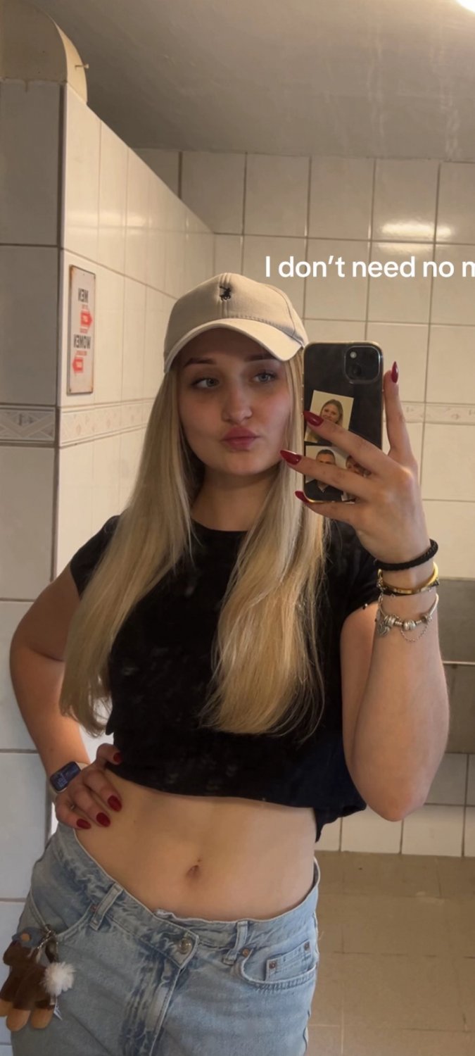 First one that cum trib this irl of mine can choose my next cum target #3FlZmO2k