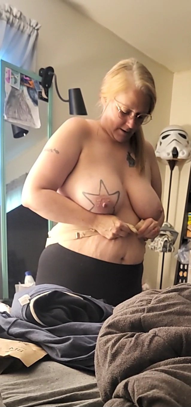 Keep those tits out Fuckpig Jamie Pt 2. #qkXFMo6u