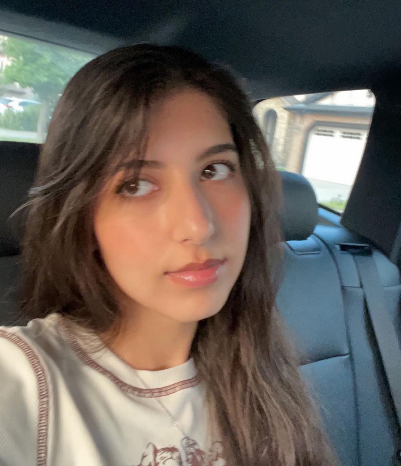 Deena Pakistani IRL from Calgary #X9Py750u